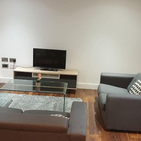 Stunning 2-Bed Apartment In Manchester City Centre Exterior photo
